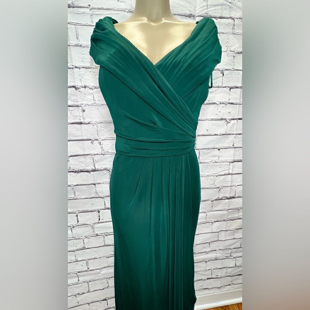 La Femme Ruched emerald Jersey Column Gown size 10 NWOT - Picture 2 of 7